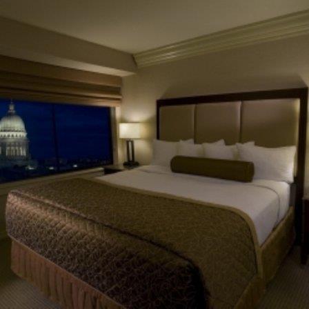 Hotel The Concourse Madison